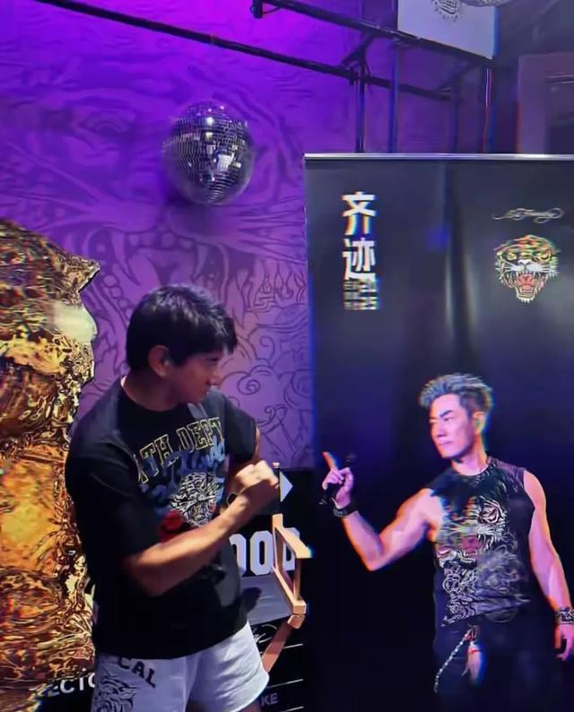 霸运动鞋 霸运动鞋