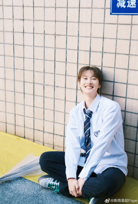 在这里再站 在这里再站